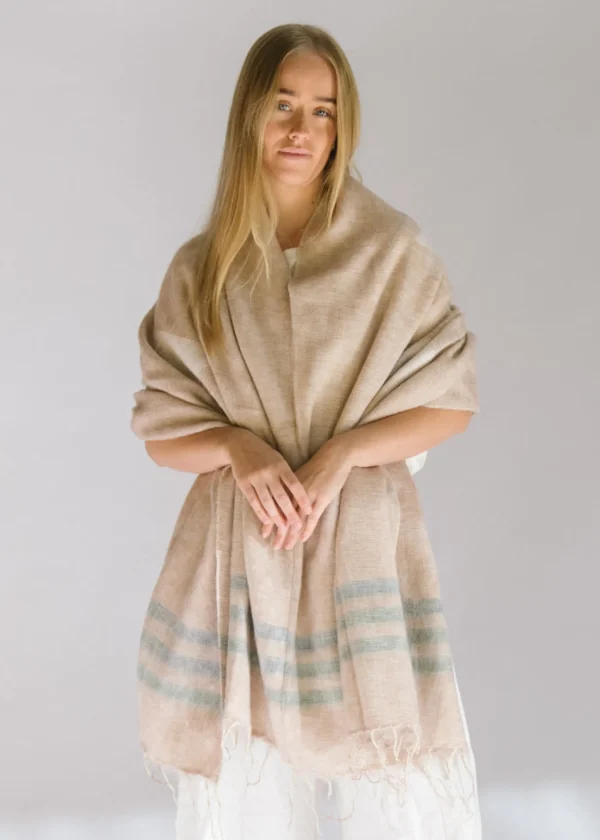 Hobo & Hatch Aztec Poncho- Vanilla