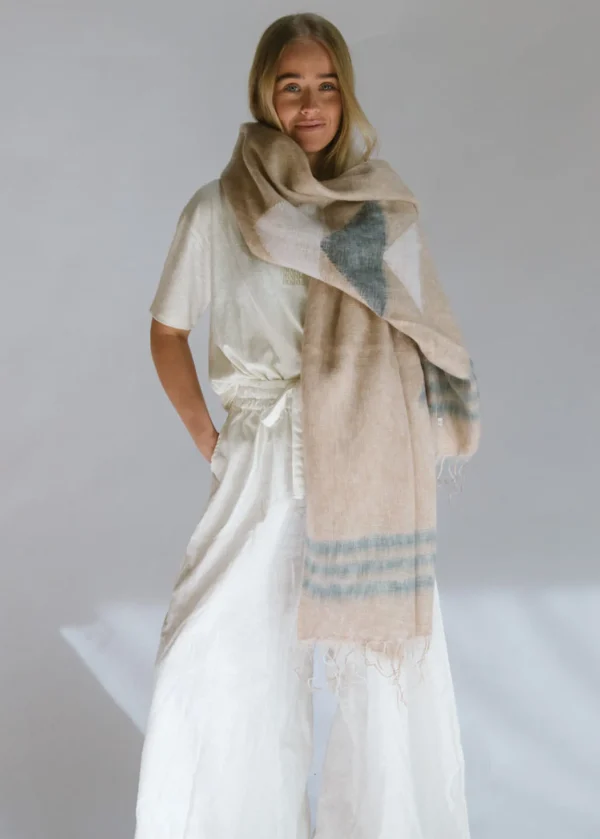 Hobo & Hatch Scarf- Aztec Vanilla