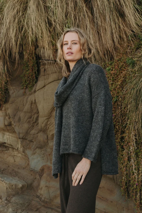 Talamaya Drift Airy Pullover - Heath Green
