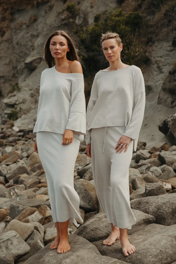 Talamaya Retreat Cotton Twist Tee Pullover - Silver & Salt