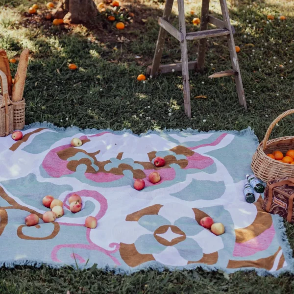 Wandering Folk Woven Throw - Kaleid Mist
