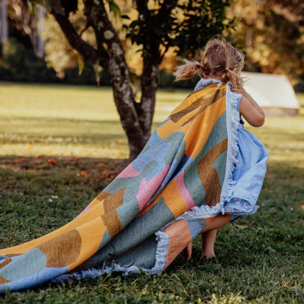 Wandering Folk Woven Throw - Kaleid Sugar